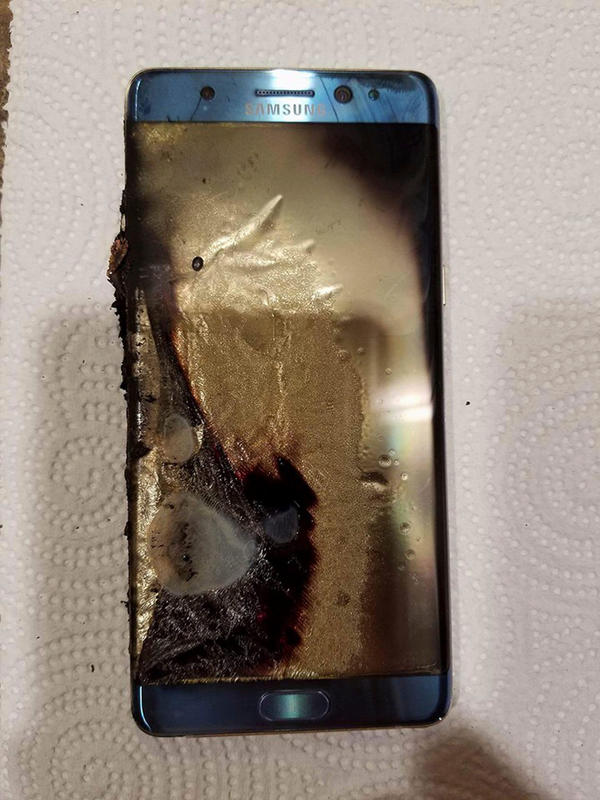 Exploded Samsung Galaxy Note 7 Smartphone