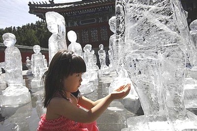 2009 ice-children ,绿色和平,环保成就,环境保护,环保NGO,环保知识,环保行动,公益环保,环保地球,环境污染