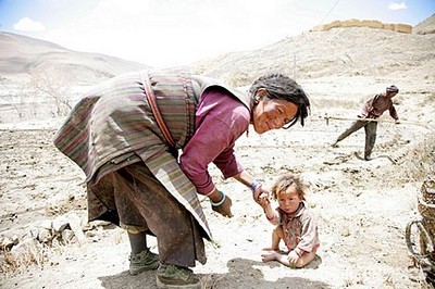 2009 poverty-rpt ,绿色和平,环保成就,环境保护,环保NGO,环保知识,环保行动,公益环保,环保地球,环

境污染